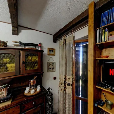 Centro - Casa Con 6 Posti Letto E Self Check-in Vicino Al Palaghiaccio *