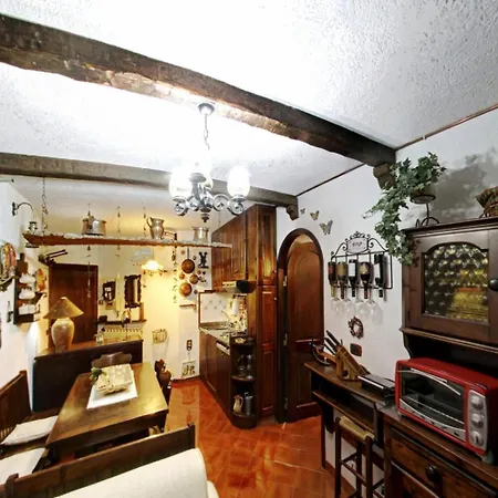 Centro - Casa Con 6 Posti Letto E Self Check-in Vicino Al Palaghiaccio