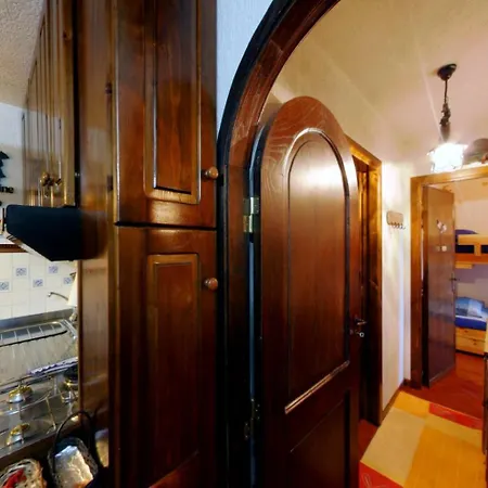 Centro - Casa Con 6 Posti Letto E Self Check-in Vicino Al Palaghiaccio *