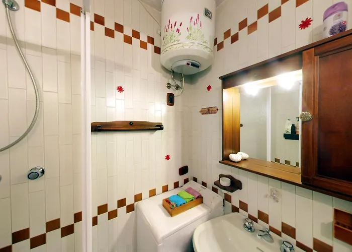 Apartamento Centro - Casa Con 6 Posti Letto E Self Check-in Vicino Al Palaghiaccio *