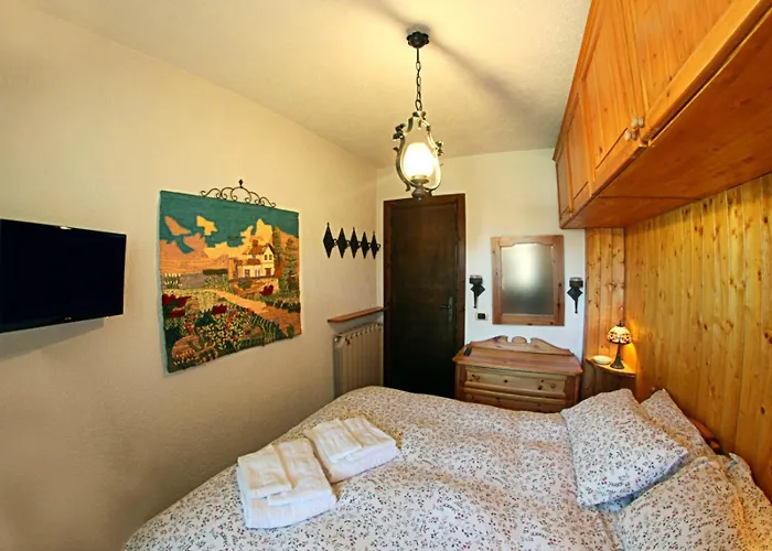 Centro - Casa Con 6 Posti Letto E Self Check-in Vicino Al Palaghiaccio