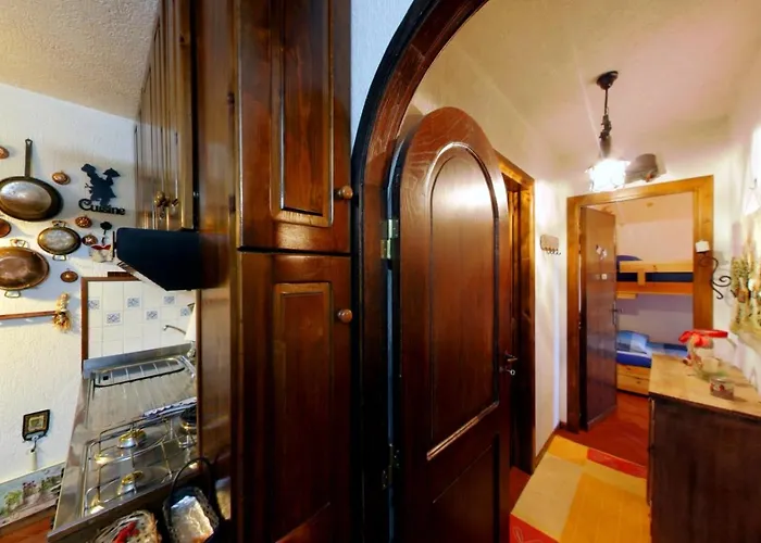 Centro - Casa Con 6 Posti Letto E Self Check-in Vicino Al Palaghiaccio *